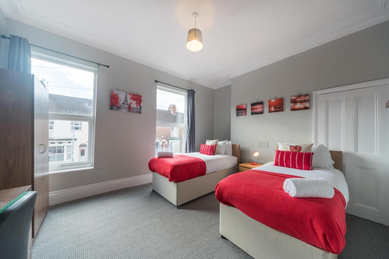 3 Bedroom Saks - 2 Living Area House In Newland Ave Hull Kingston upon Hull Exterior foto