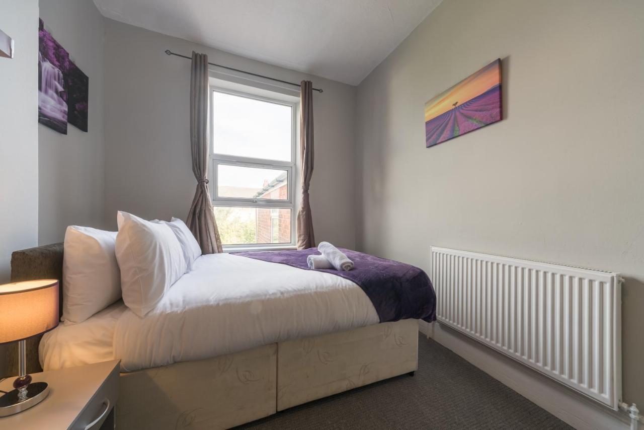 3 Bedroom Saks - 2 Living Area House In Newland Ave Hull Kingston upon Hull Exterior foto